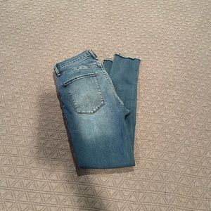 Gently pre-loved Abercrombie & Fitch Ultra High Rise Super Skinny Jeans